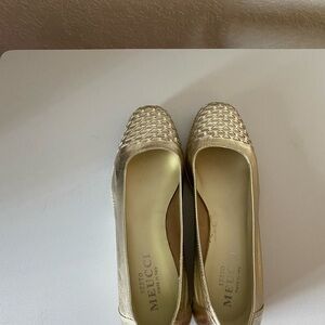 Sesto Meucci Gold Espadrille Low Wedge Shoes Size 7W